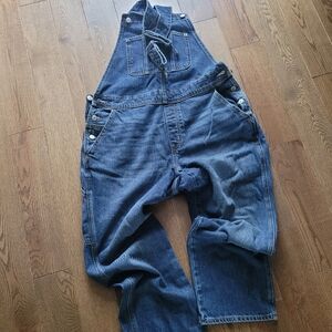 Old Navy Overalls, Size 12 medium wash.